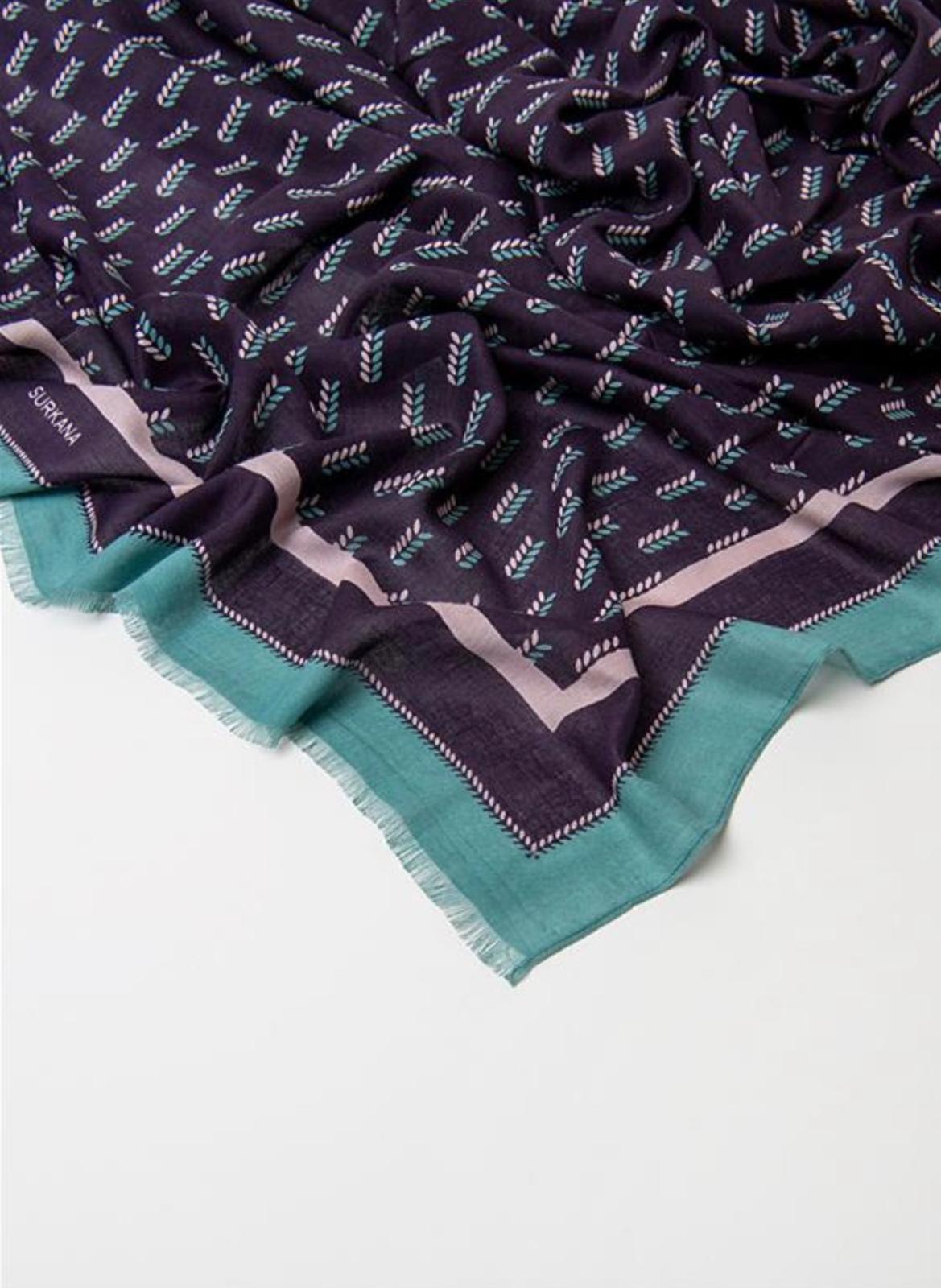 Pañuelo estampado de espiguillas con flecos celeste – Le Munir