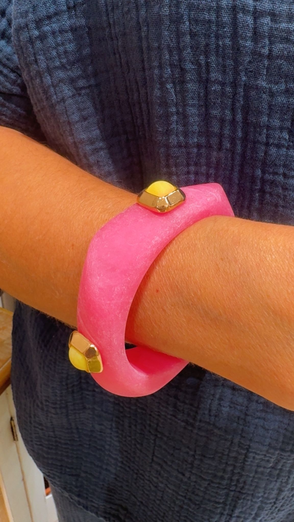 Brazalete Jenni Fucsia Cuadrado