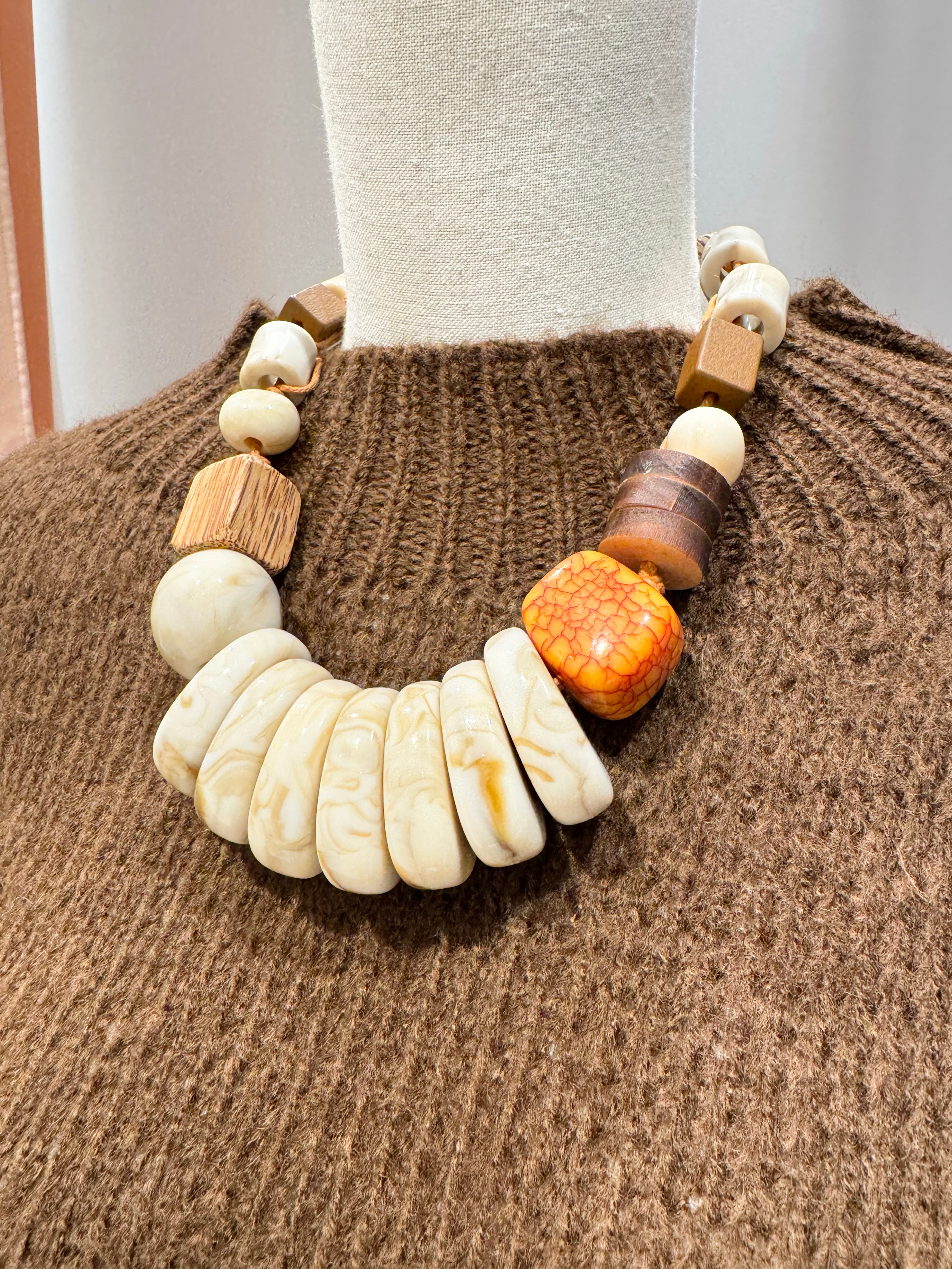 Jersey Genoveva Marrón