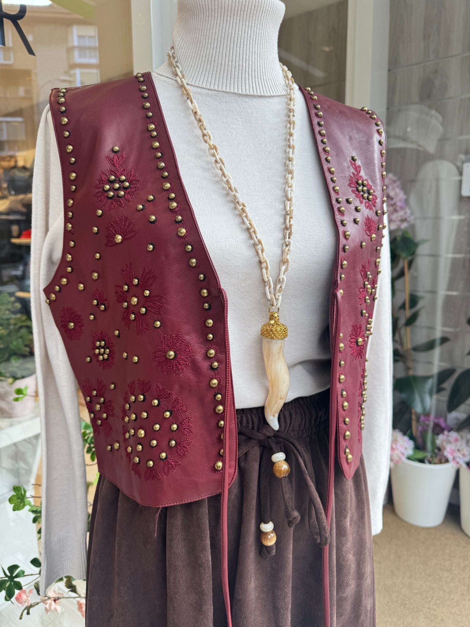 Chaleco Patricia Burdeos