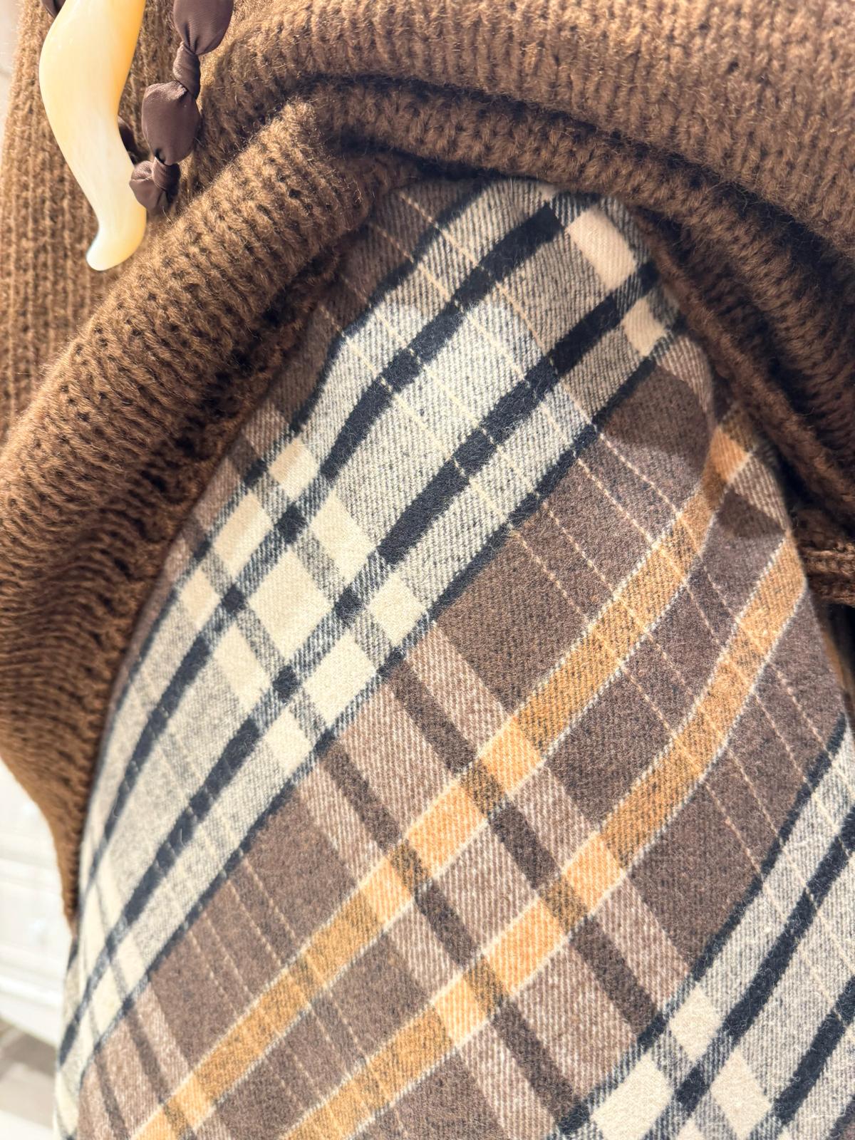 Falda Midi Aitana Cuadros Escoceses Marrón