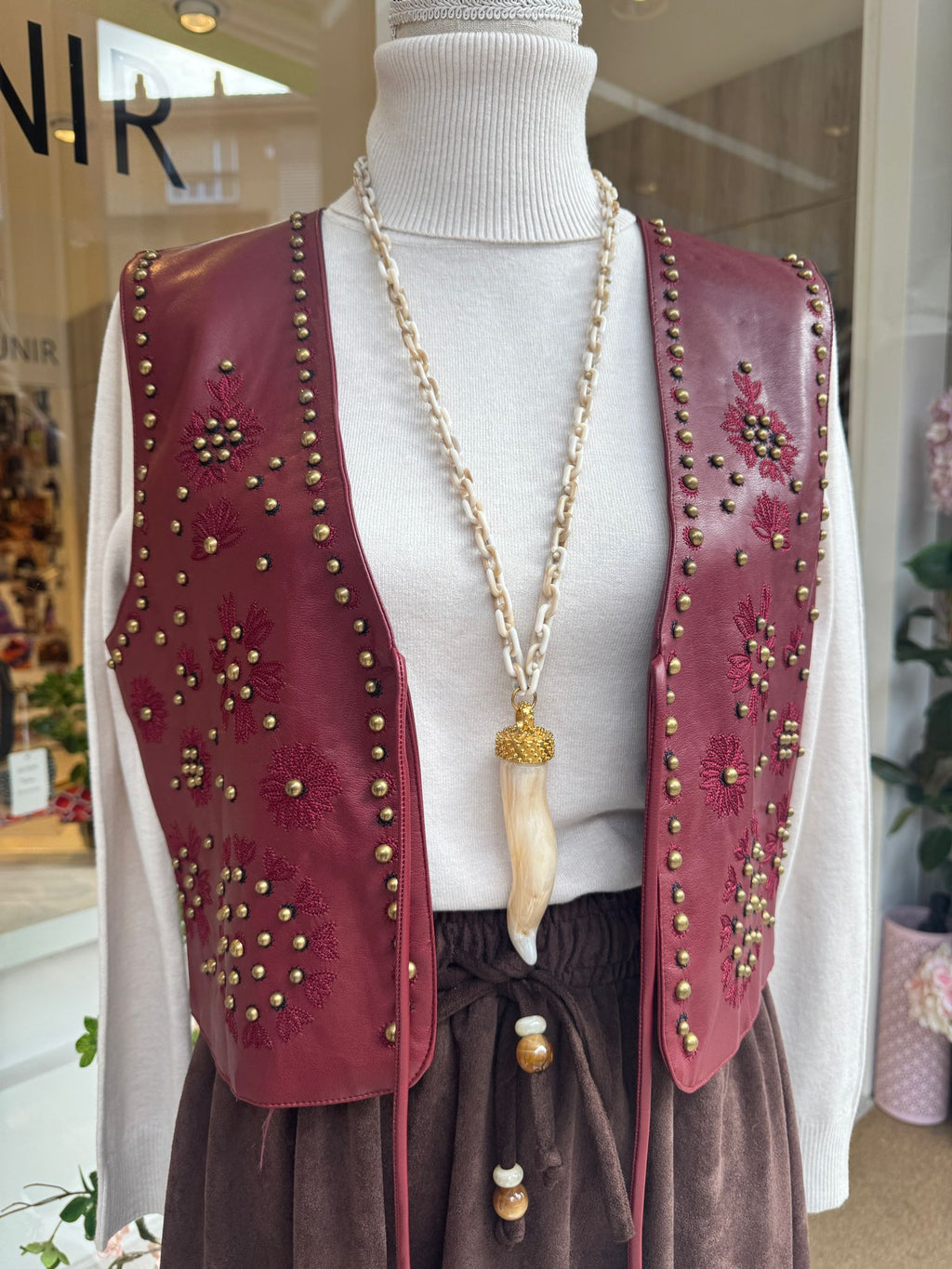 Chaleco Patricia Burdeos