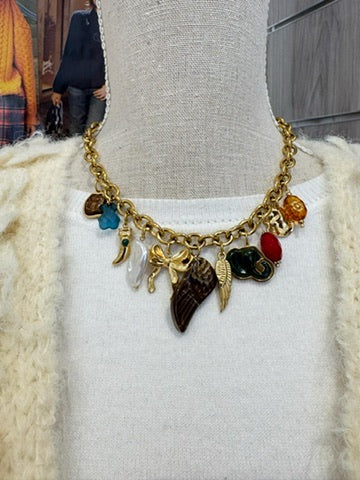 Collar Alas – Acero, Acrílico y Cristal