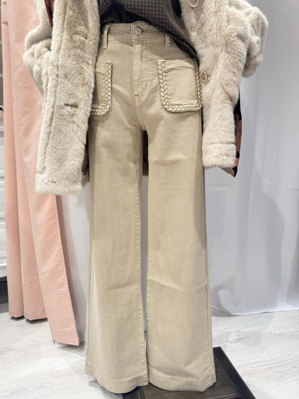 Vaquero Esther Arena