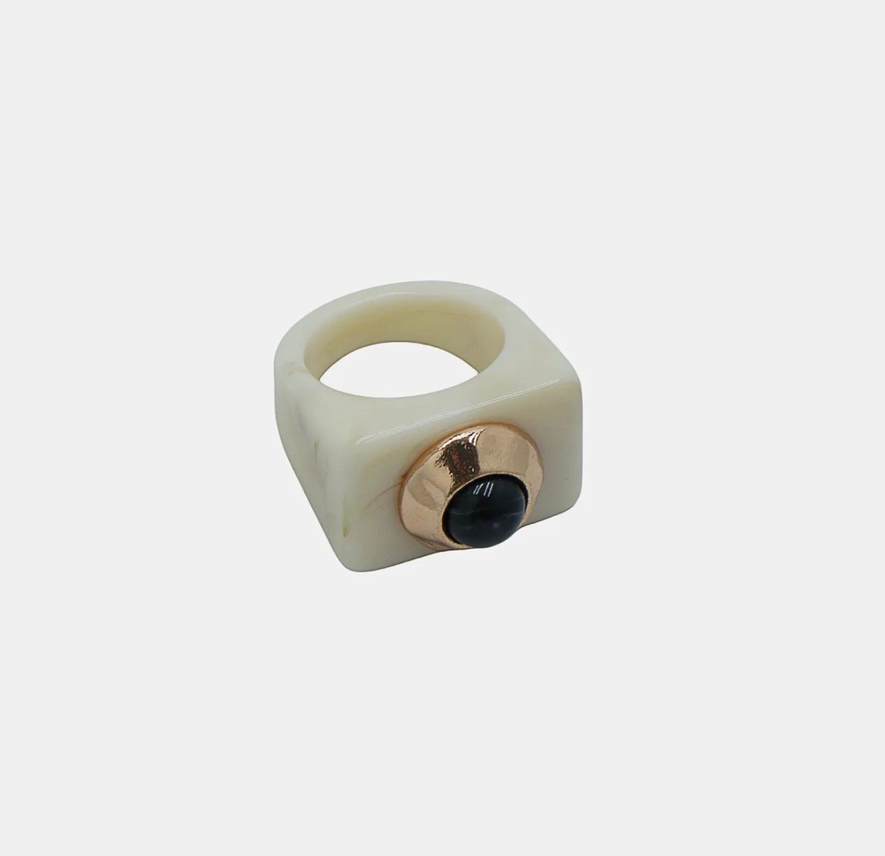 Anillo Mar Beige Círculo