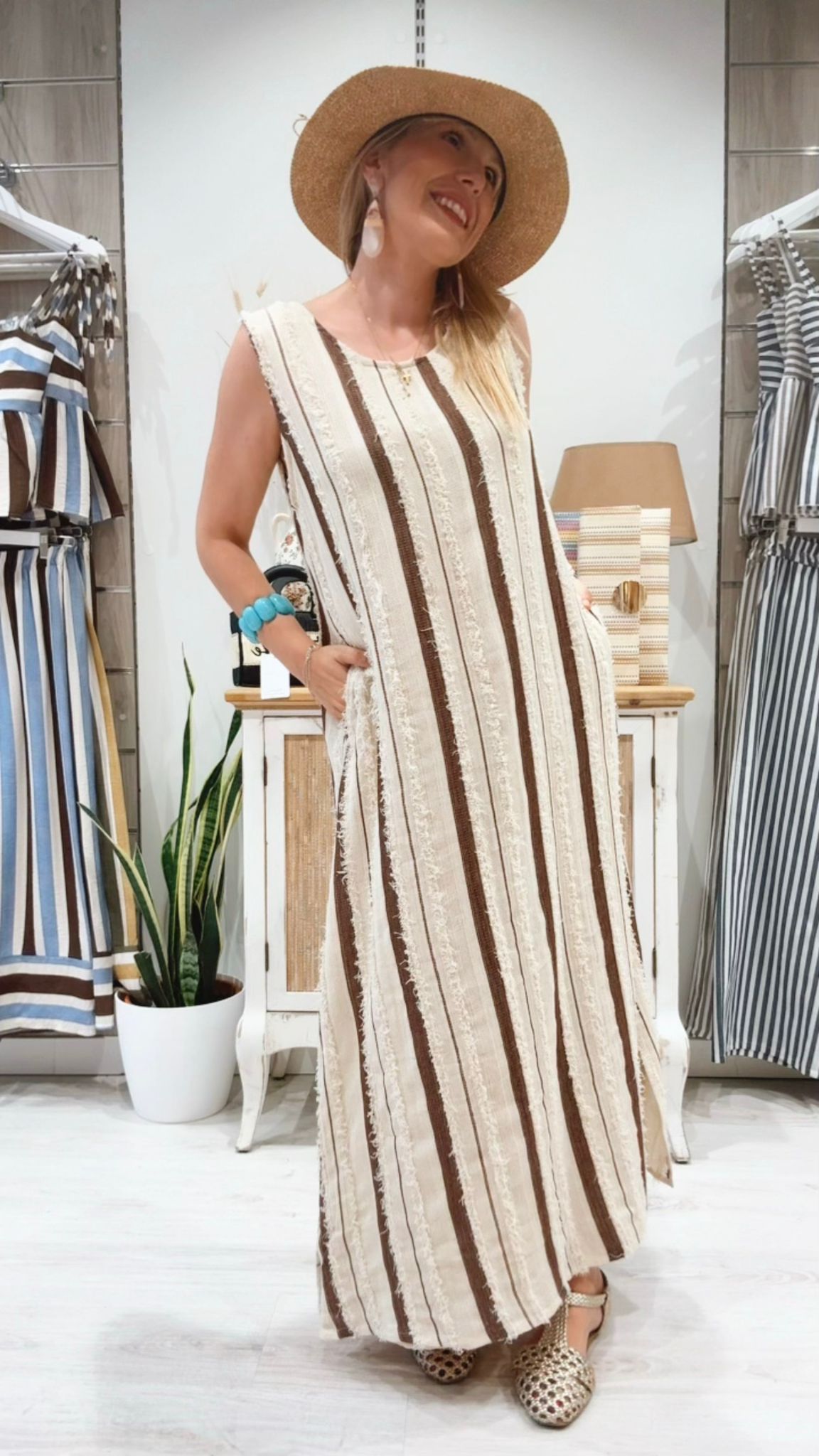 Vestido Samoa Marrón Rayas y Bolsillos | Le Munir