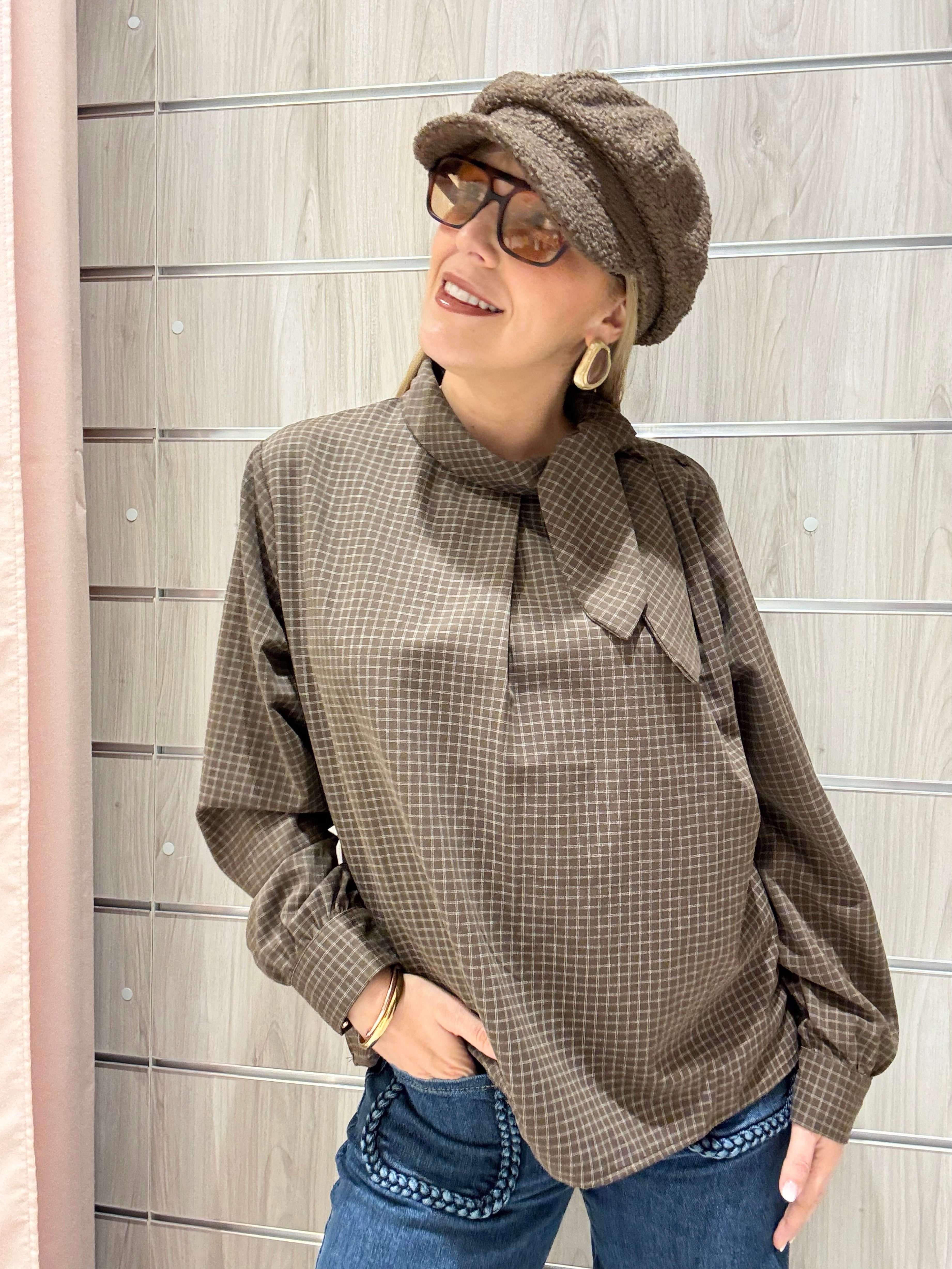 Blusa Patricia Marrón