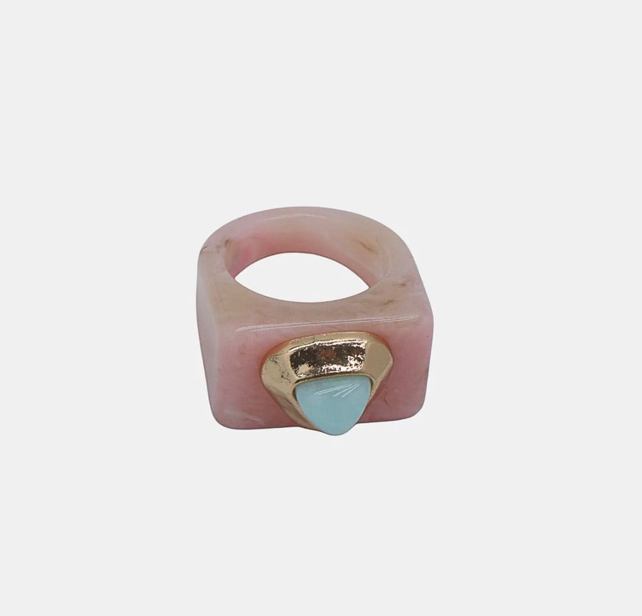 Anillo Celia Rosa Triángulo