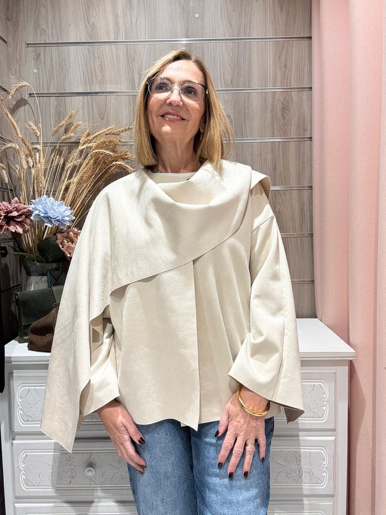 Chaqueta Efecto Capa Clarita